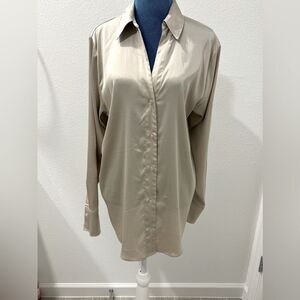 Elegant Tan Button-Up Shirt H&M